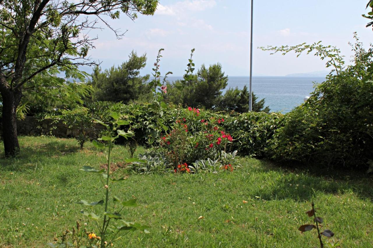 Apartments By The Sea Novi Vinodolski - 5558 Zewnętrze zdjęcie