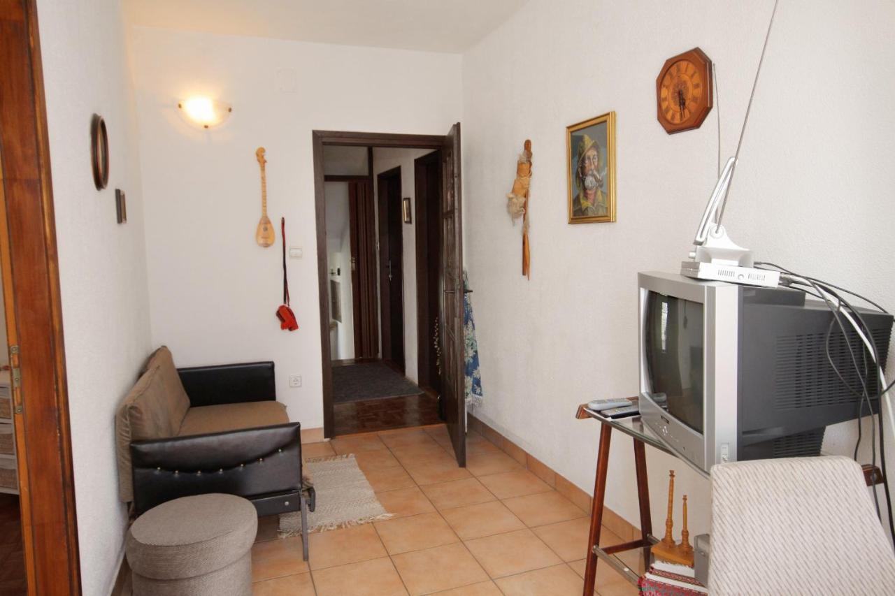 Apartments By The Sea Novi Vinodolski - 5558 Zewnętrze zdjęcie