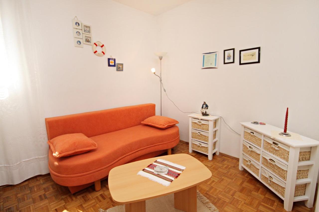 Apartments By The Sea Novi Vinodolski - 5558 Zewnętrze zdjęcie
